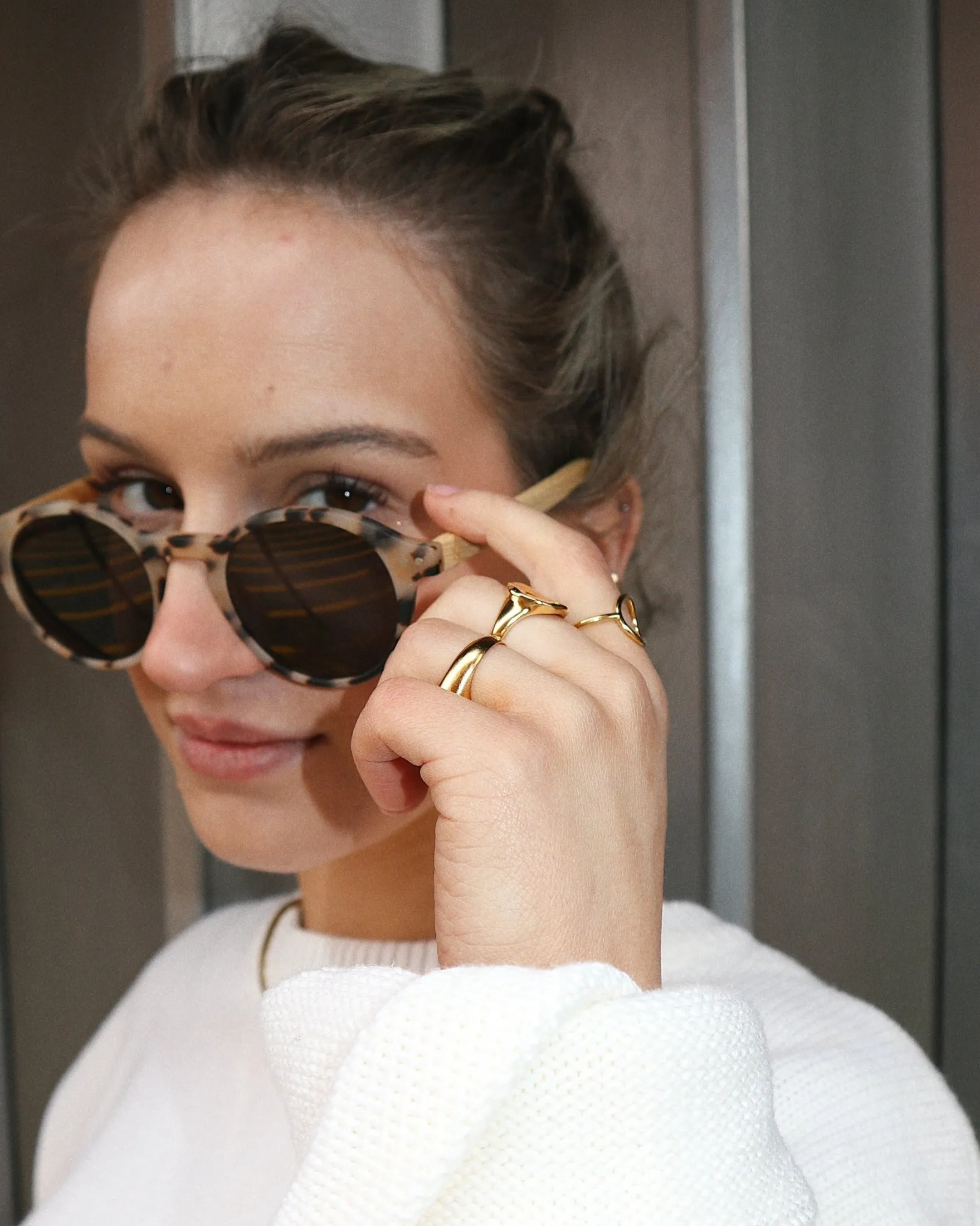 'Harriet' Blonde Tortoise Shell Bamboo Sunglasses