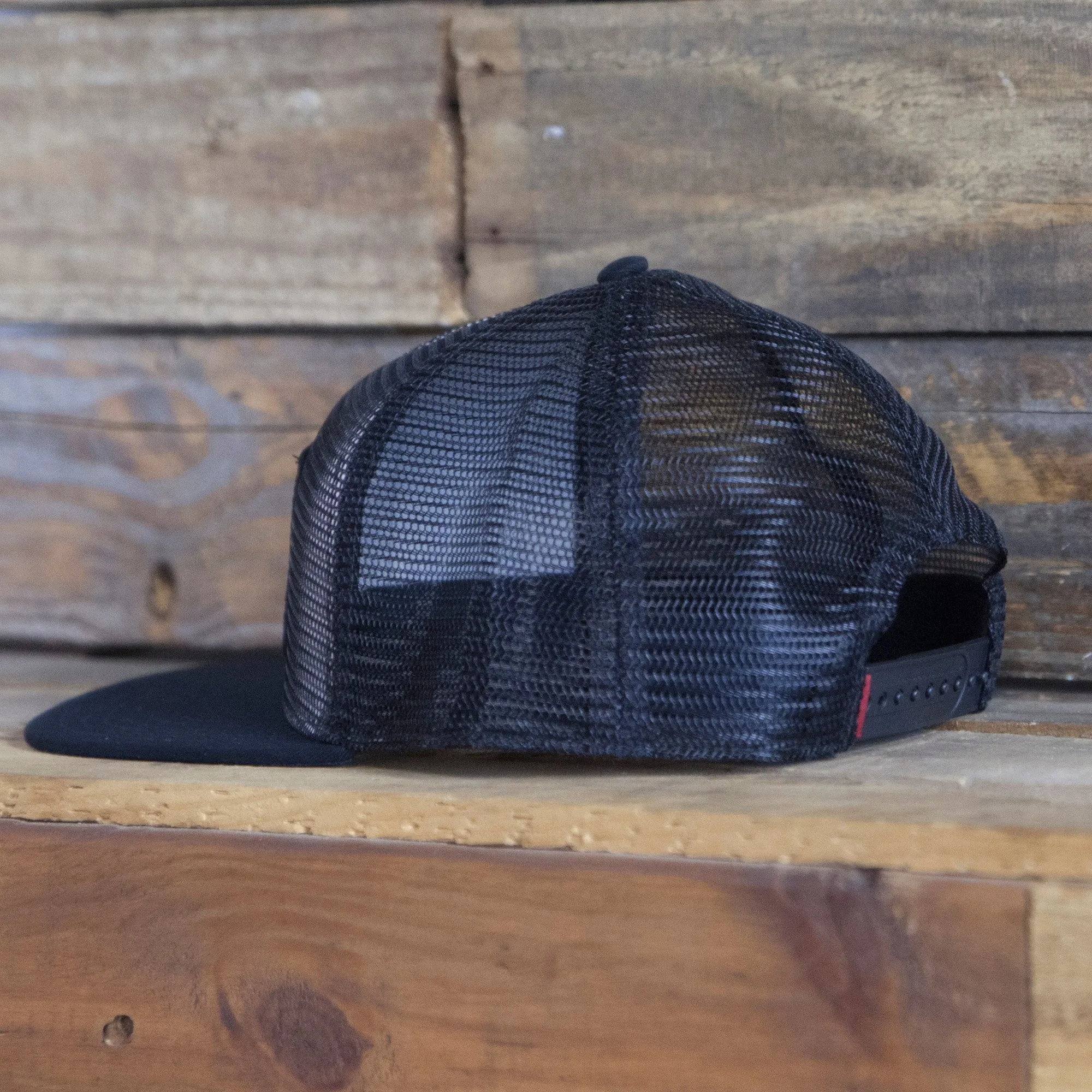 Spec E9X / Mesh Trucker