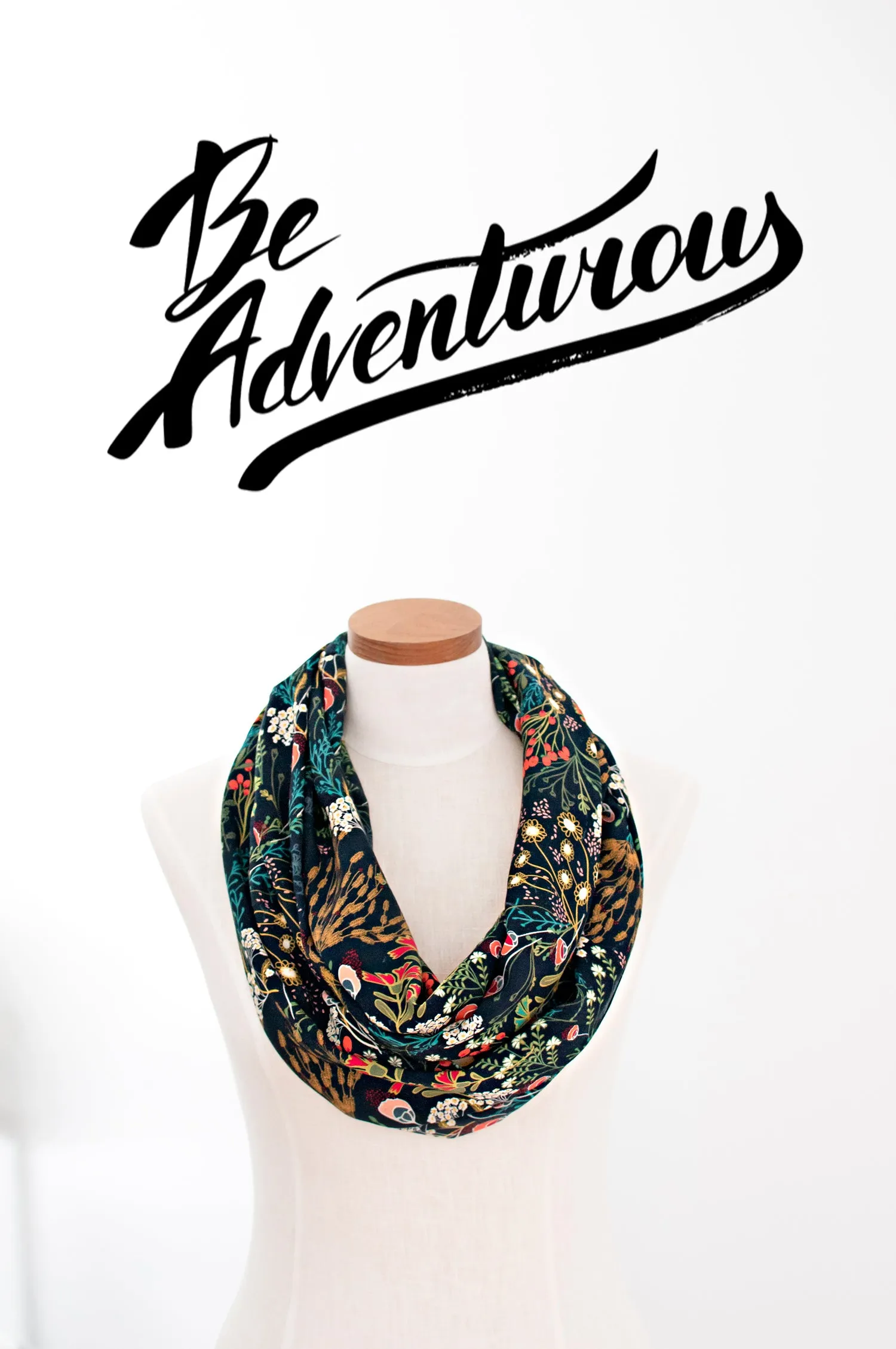 Thea Scarf